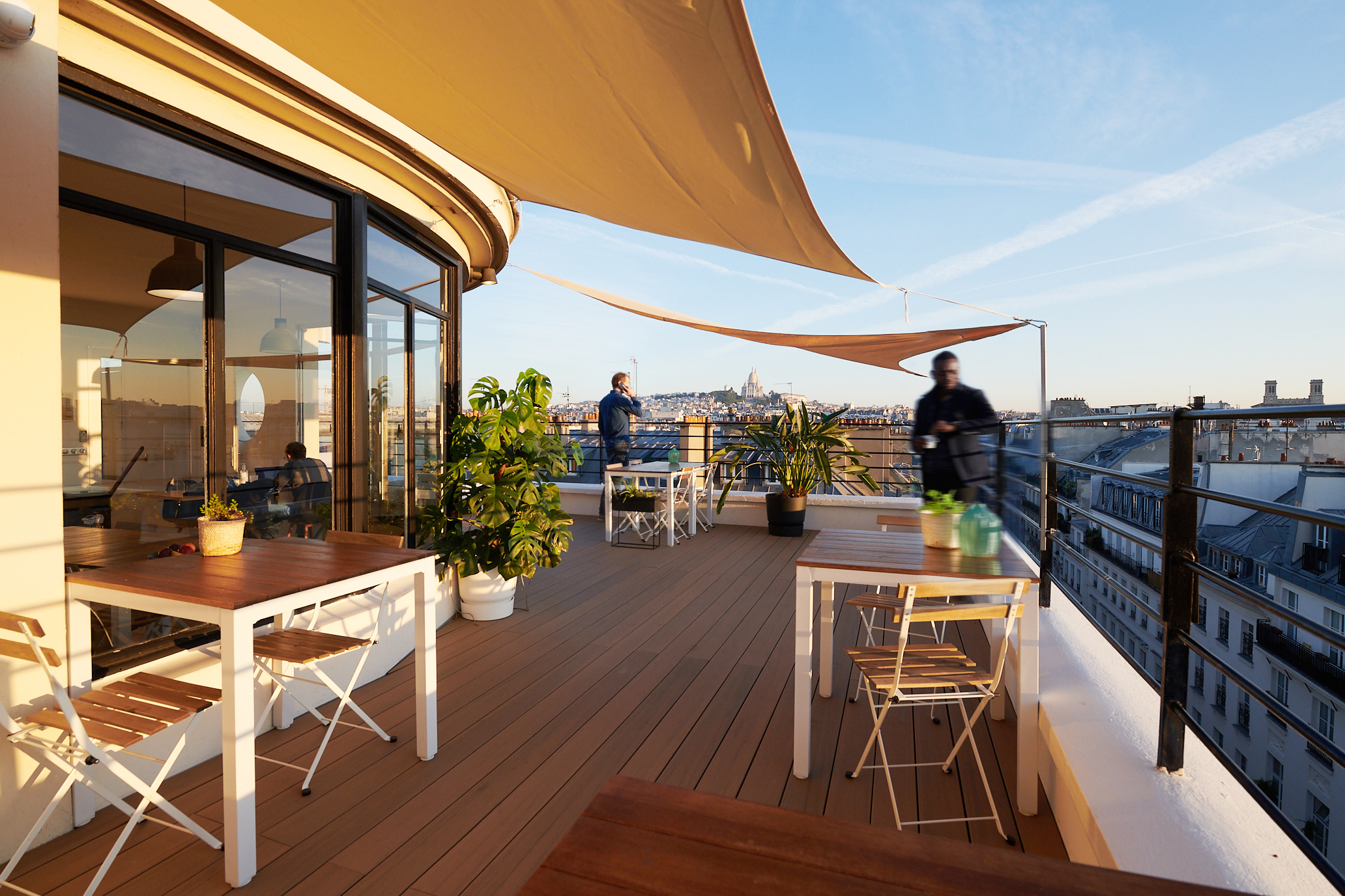 Thomas Rooftops Nigthshift - Rooftop | Thomas Baltes | Photographer